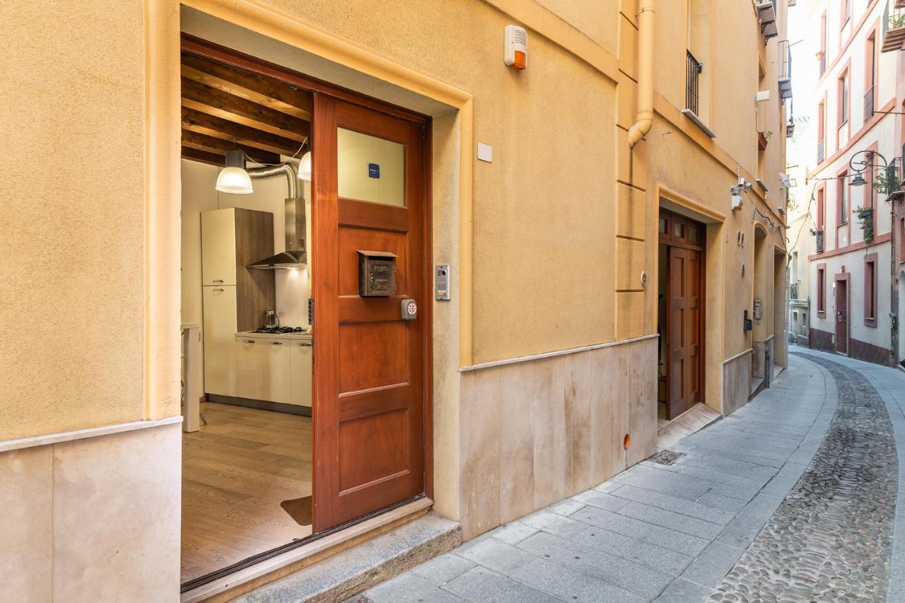 Suite Martini Al Castello Κάλιαρι Εξωτερικό φωτογραφία