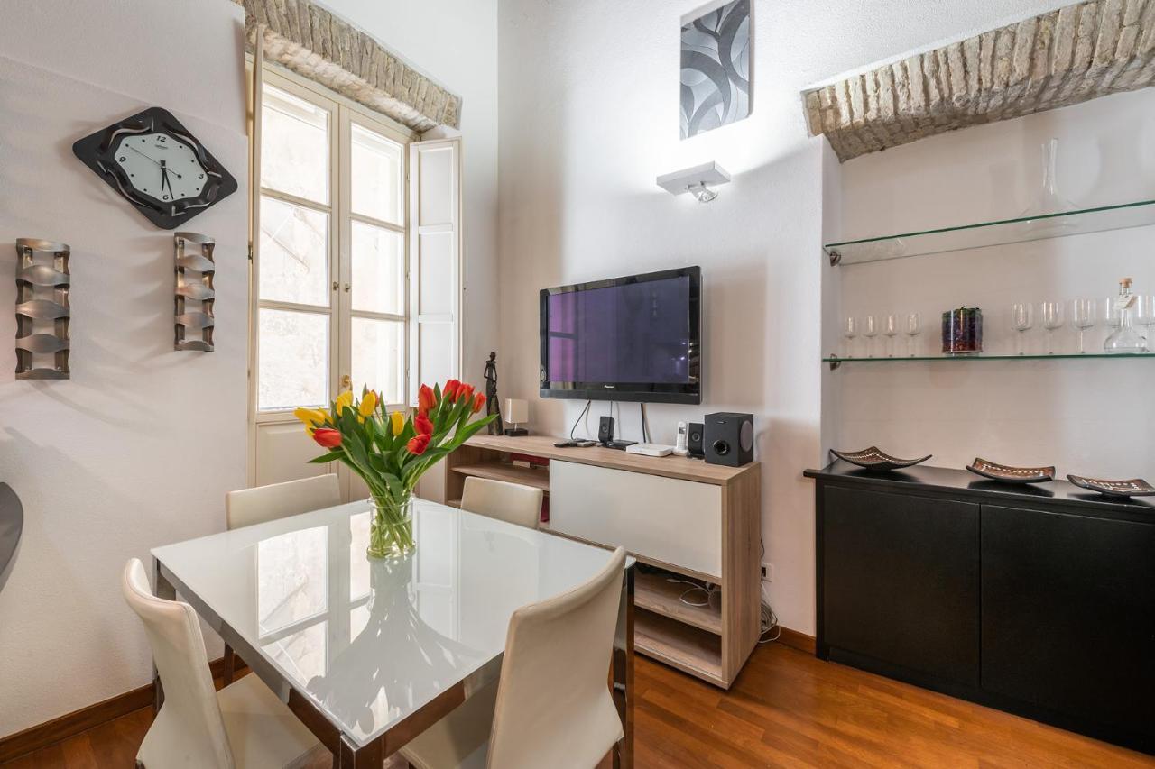 Suite Martini Al Castello Κάλιαρι Εξωτερικό φωτογραφία