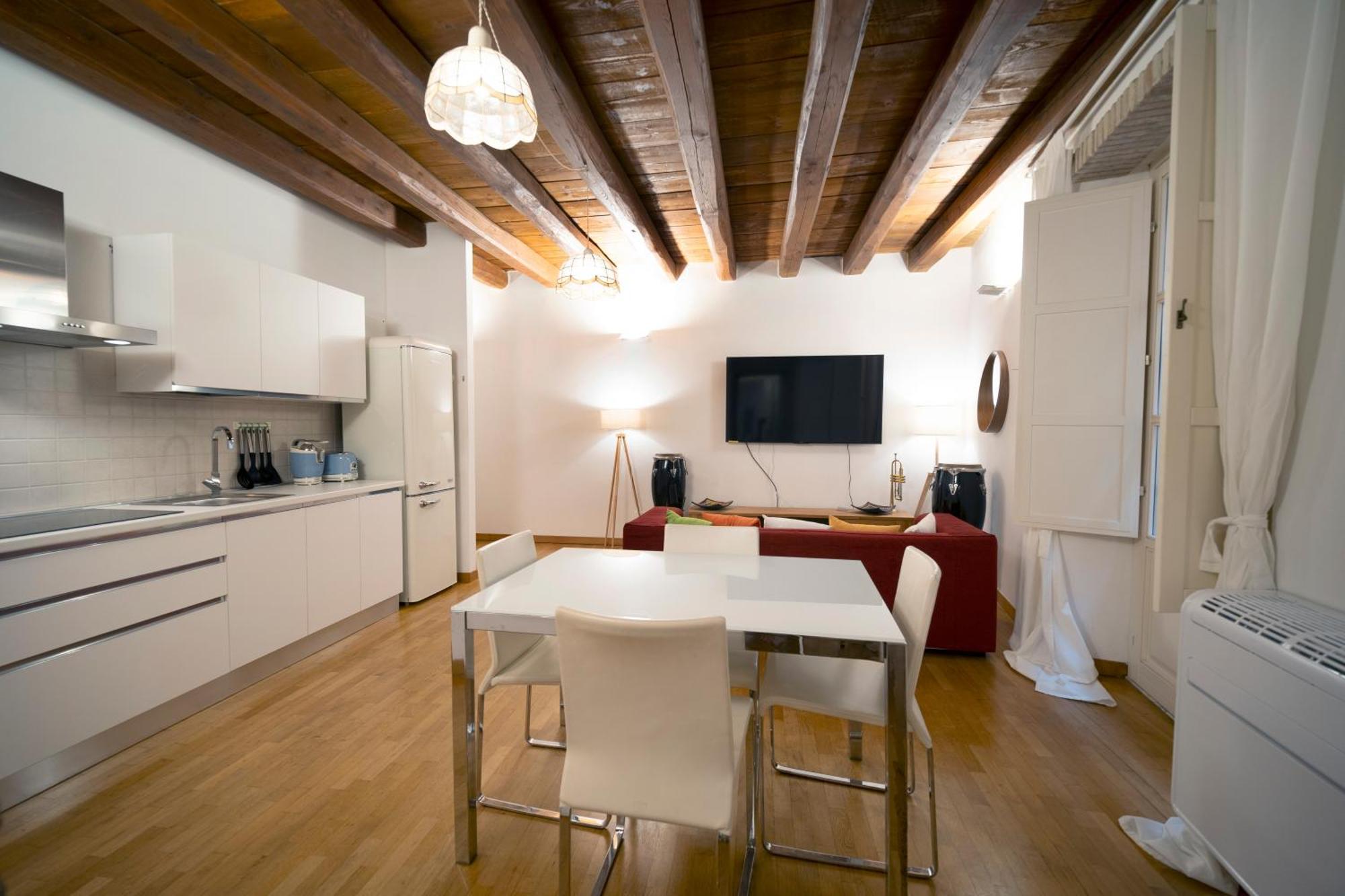 Suite Martini Al Castello Κάλιαρι Εξωτερικό φωτογραφία