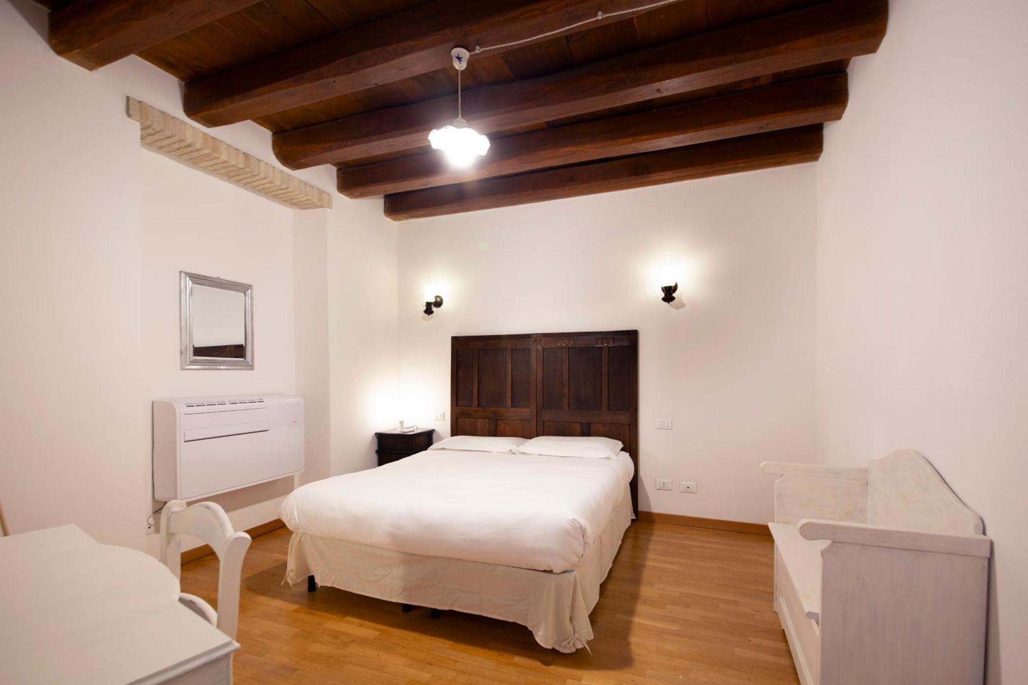 Suite Martini Al Castello Κάλιαρι Εξωτερικό φωτογραφία
