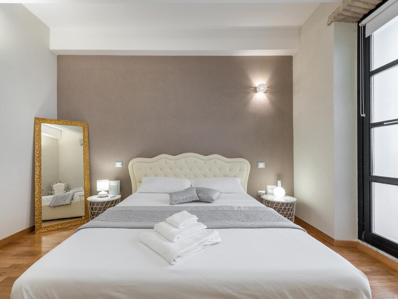 Suite Martini Al Castello Κάλιαρι Εξωτερικό φωτογραφία